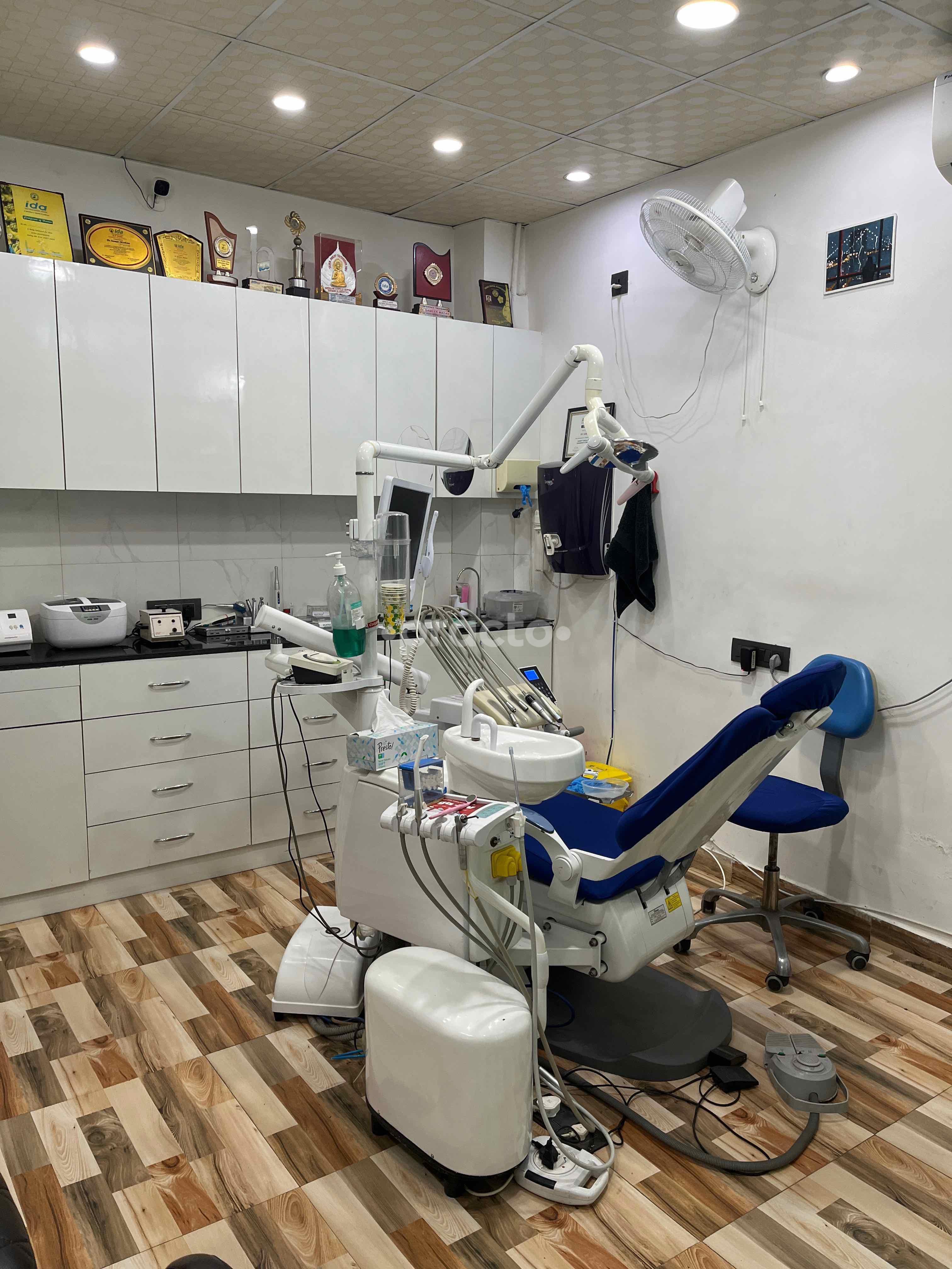 Madan Dental Clinic Sector 76 Noida
