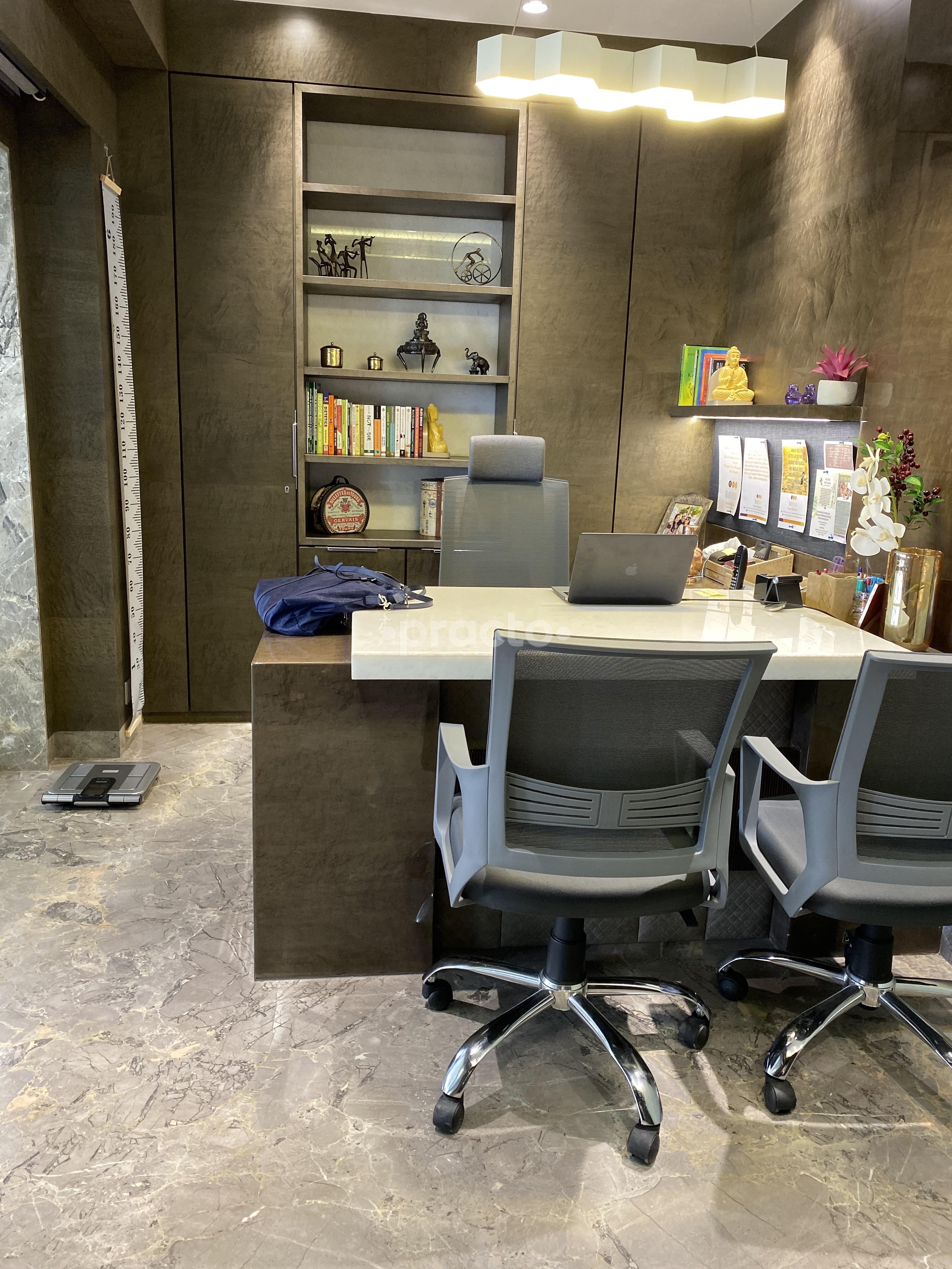 Consultation Room at NutriHeal Park Street Kolkata