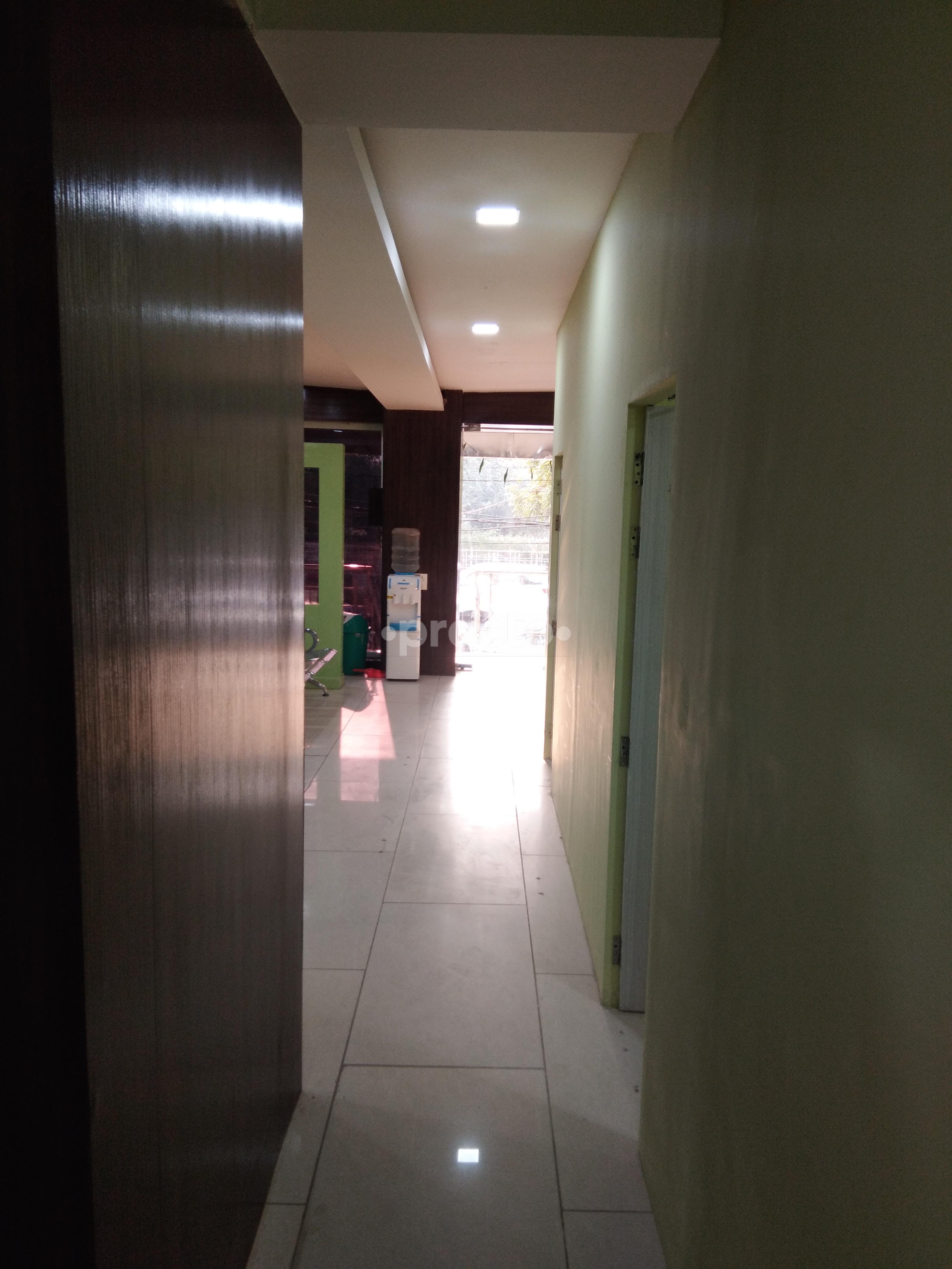Acharya Manish Ji Ayurveda Centre Sector 49 Noida