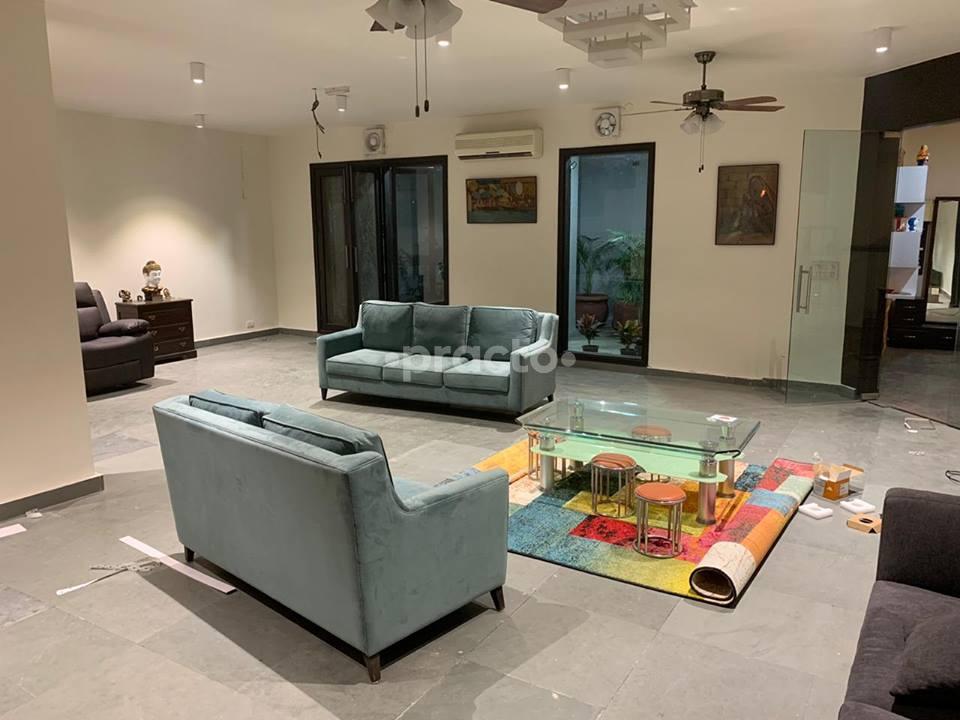Waiting Area at Mediworld Infertility & IVF Centre Sukhdev Vihar Delhi