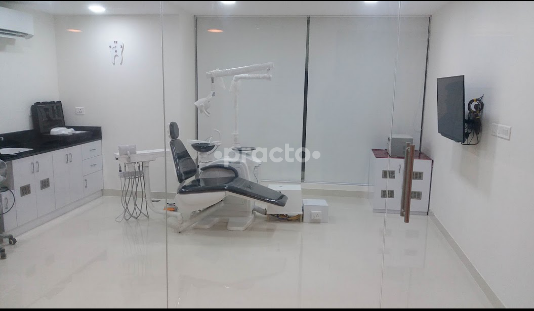 Consultation Room at The Shree's Dental Clinic Semmancheri Chennai