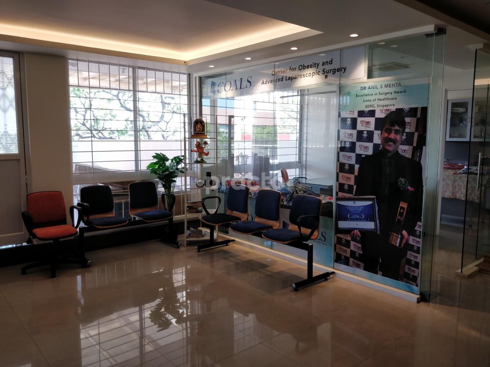 Waiting Area at Anil Mehta Surgical Clinic Basaveshwaranagar Bangalore
