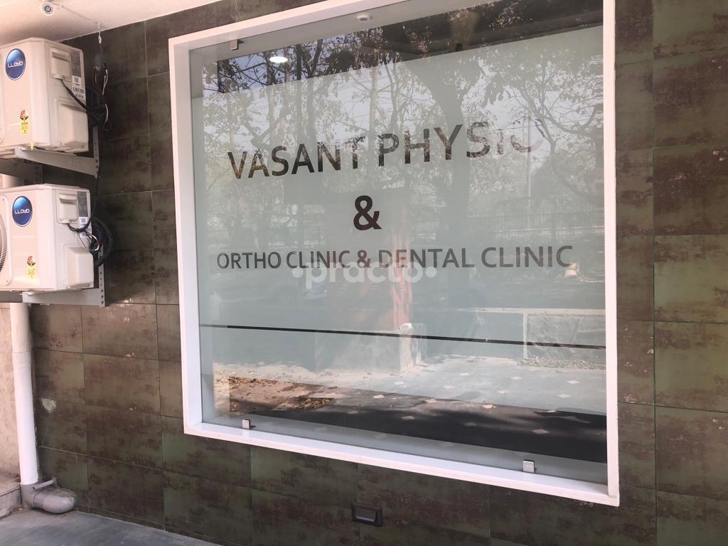 Entrance at Vasant Physio, Ortho And Dental Clinic Vasant Kunj Delhi