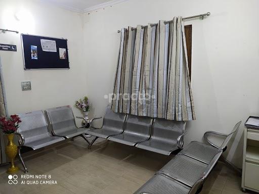 Waiting Area at Motherhood Maternity Centre Mayur Vihar Ph-II Delhi