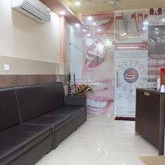 Waiting Area at Radhika Confi-Dental & Implant Centre Pratap Vihar Ghaziabad