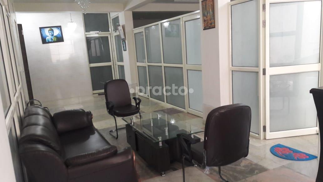 Waiting Area at Om Shiv Bone Joint And Dental Clinic Gurgaon Sector 57 Gurgaon