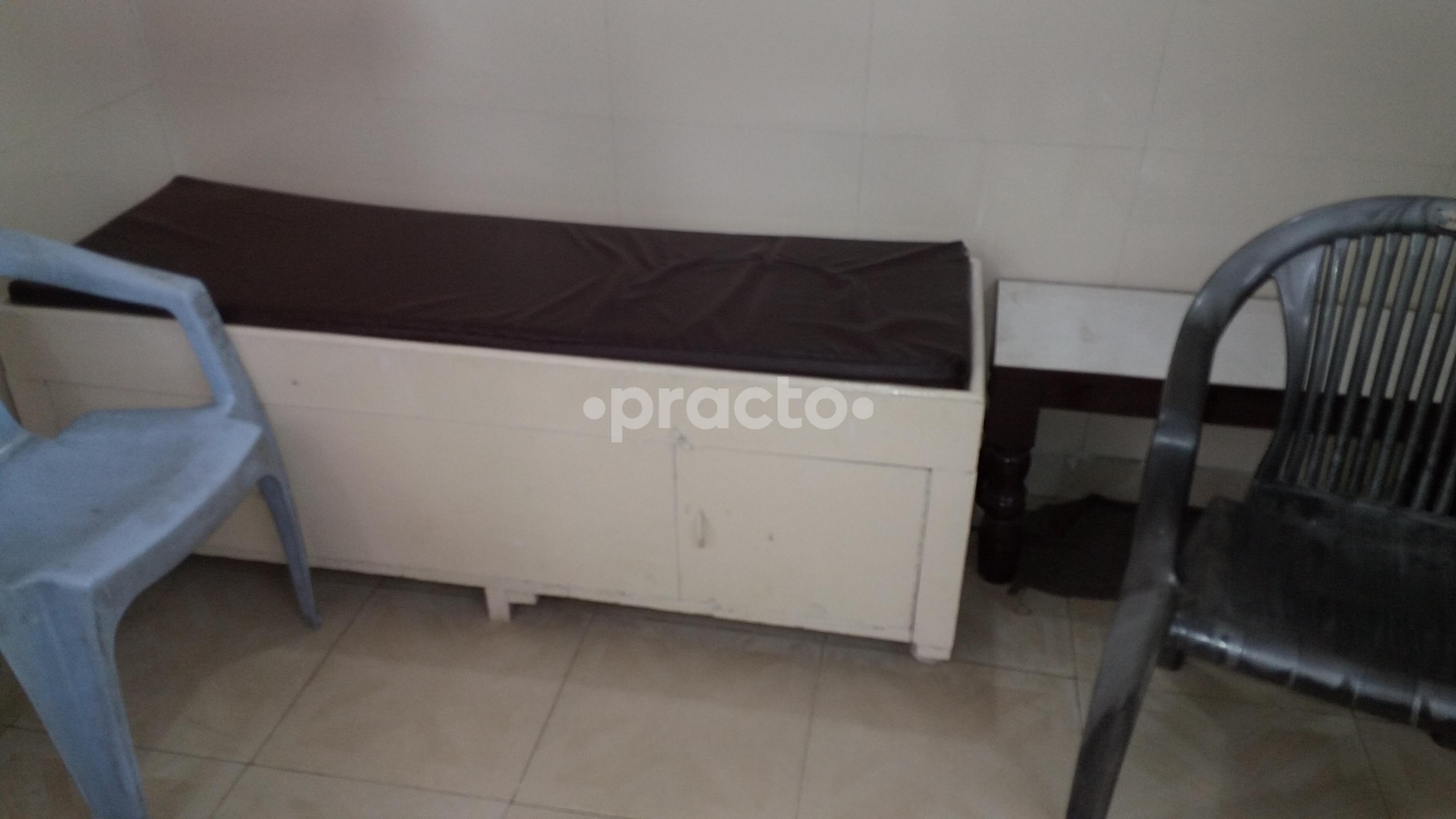 Waiting Area at Ear,Nose and Throat Clinic Mayur Vihar Ph-III Delhi