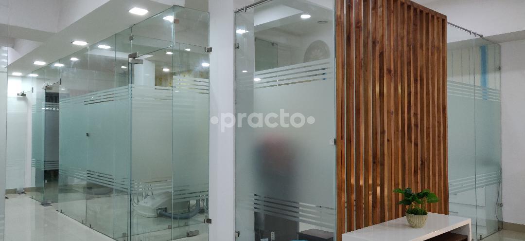 Entrance at World Of Dentistry Gurgaon Sector 46 Gurgaon