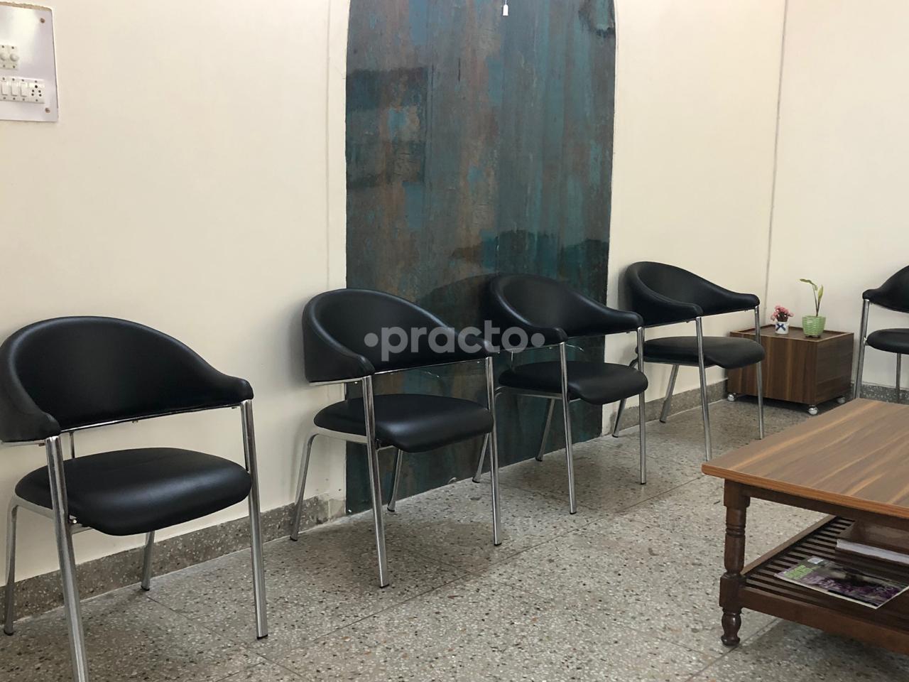 Waiting Area at Ethos Healthcare Green Park Delhi
