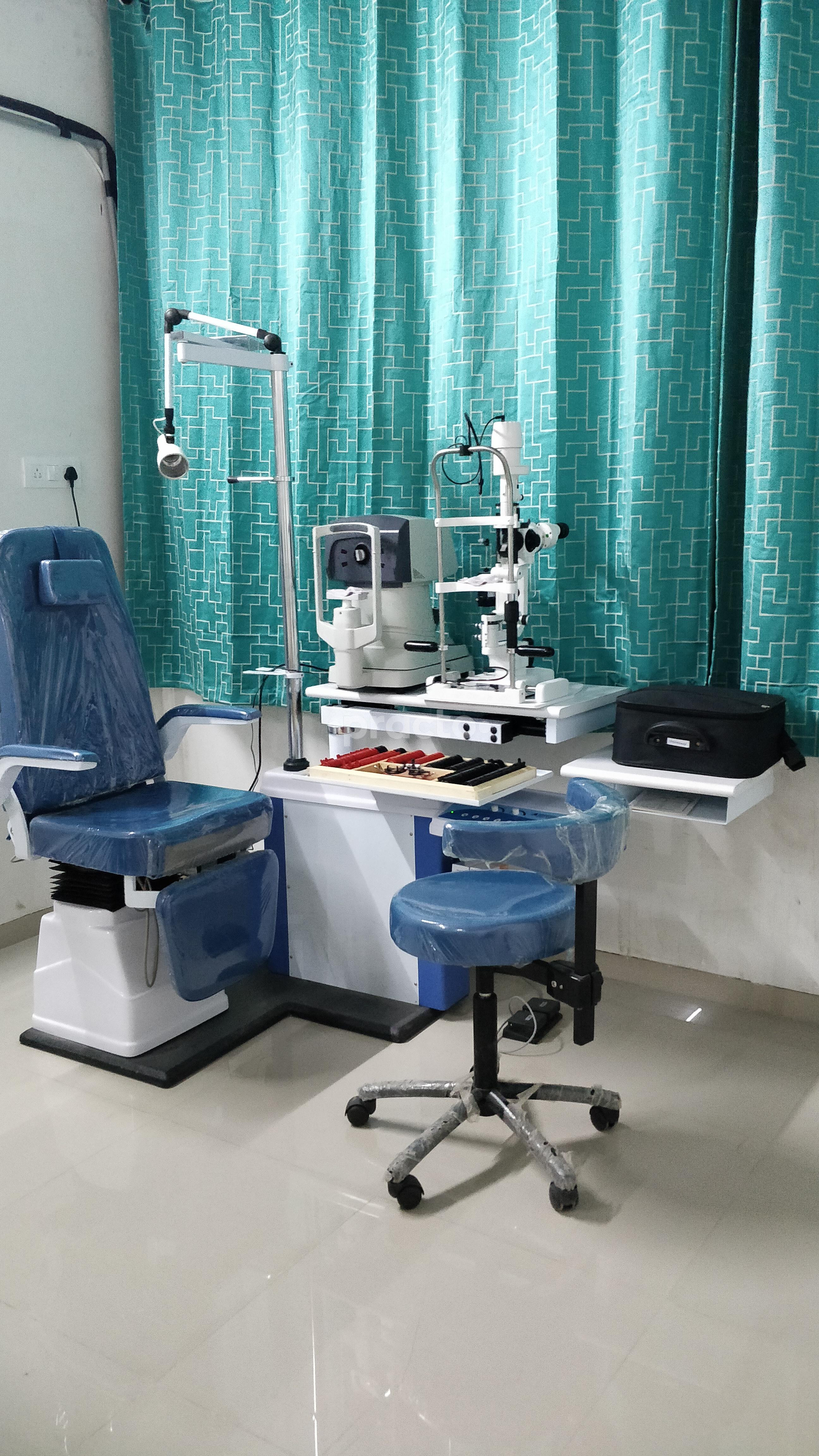 OPD/Ward at Eyeconic Eye Clinic Wakad Pune
