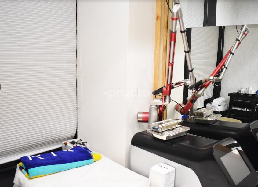 Absolute Cosmetic Clinic Lokhandwala Mumbai