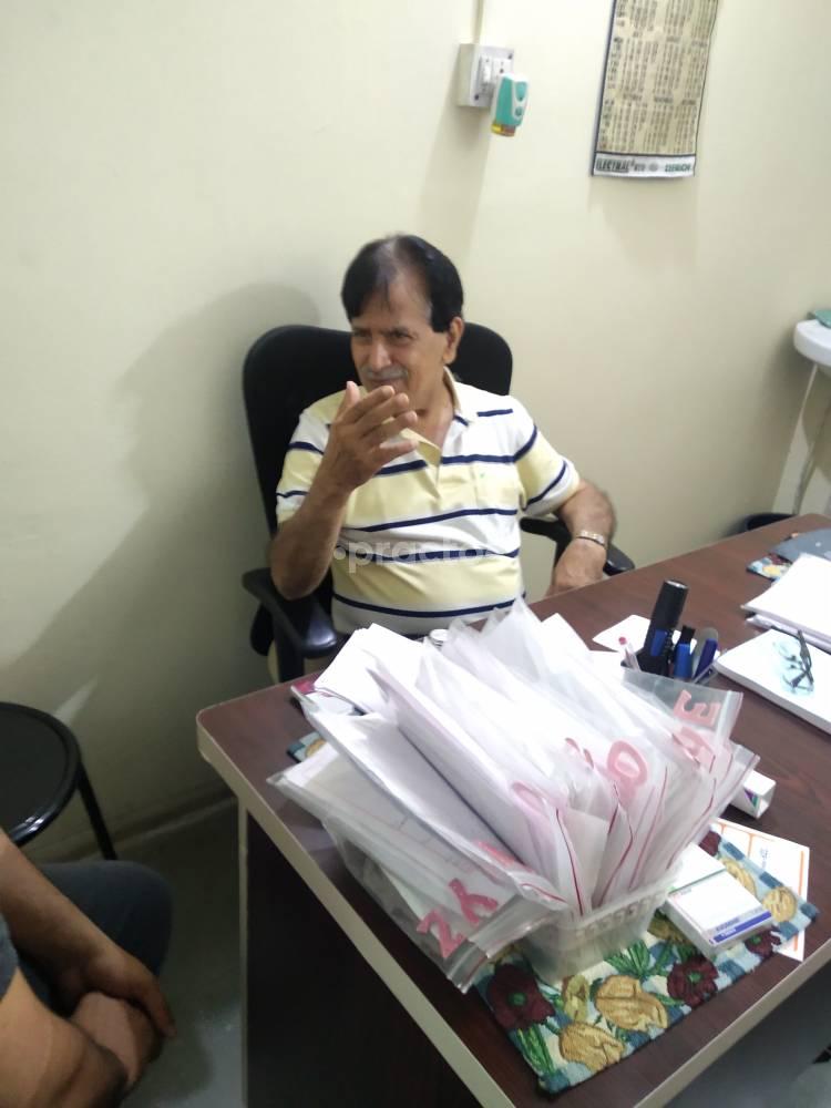 Consultation Room at Shree Krishna Clinic Hadapsar Pune