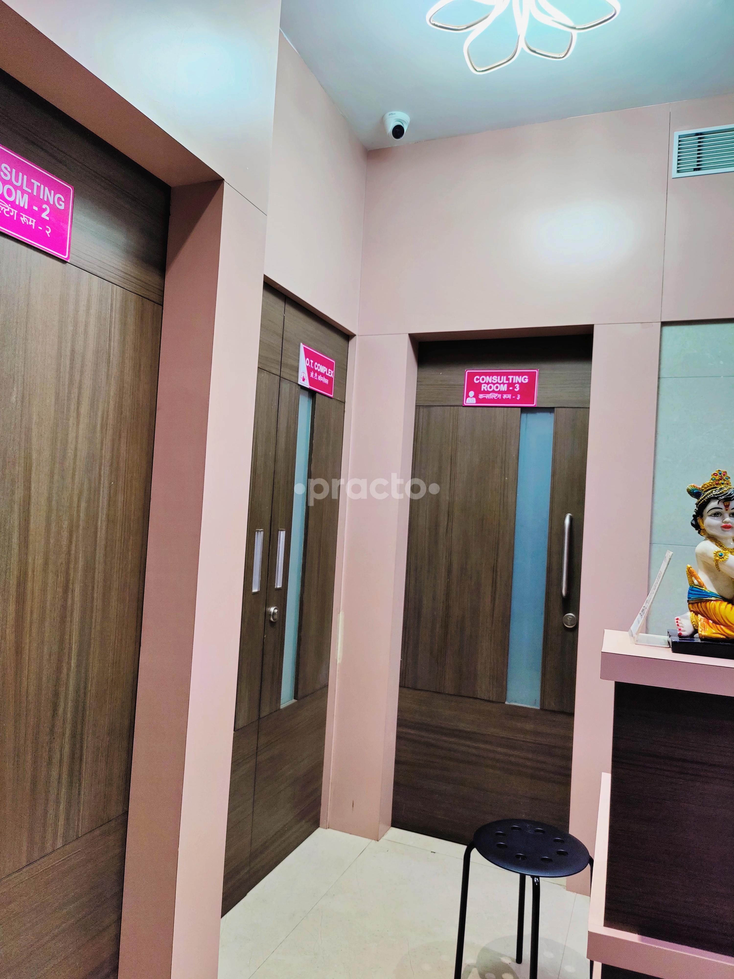 Outside Area at Pearl Fertility & IVF Kandivali West Mumbai