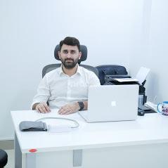 Consultation Room at Dr. Rakesh's Endocrine & Diabetes Centre Manikonda Hyderabad