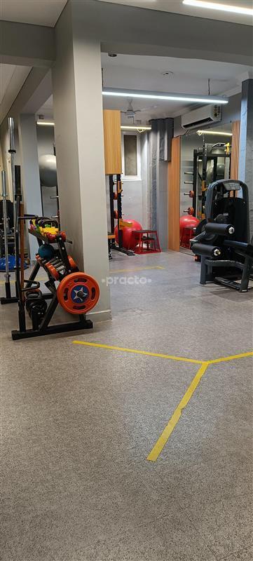 Exercise Area 2 at Synchrony Chiropractic & Sports Physiotherapy Sector 40 Noida