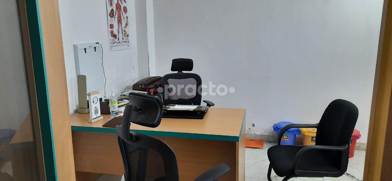 Consultation Room at Dr. Naveen Prakash Verma Clinic Sector 110 Noida
