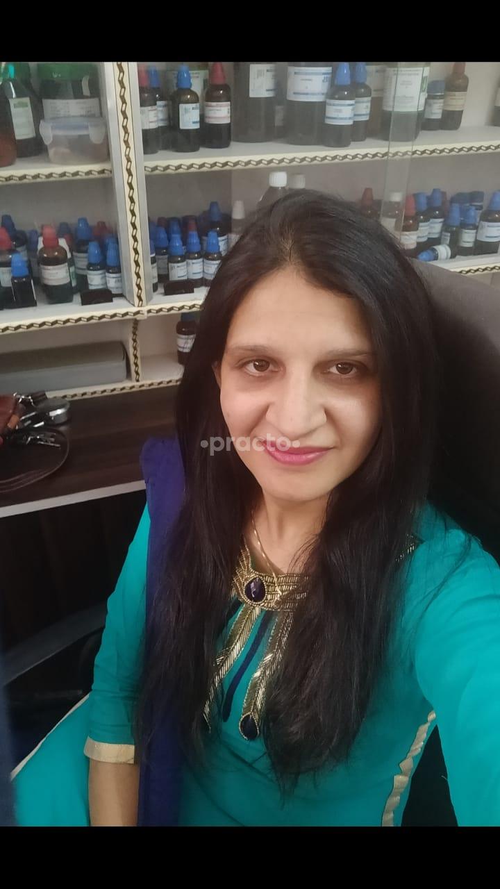 Consultation Room at Homeo Home Homeopathic Clinic Gurgaon Sector 86 Gurgaon
