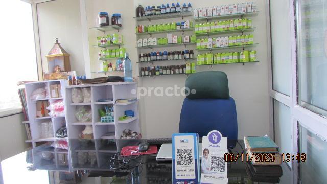 Consultation Room at We Cares Palam Colony Delhi