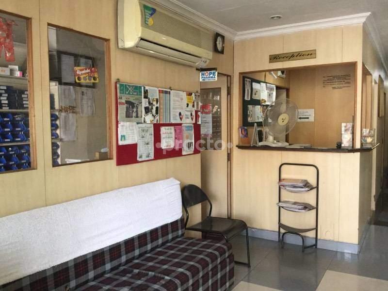 Waiting Area at Hope Medical Centre Vasanthnagar Bangalore