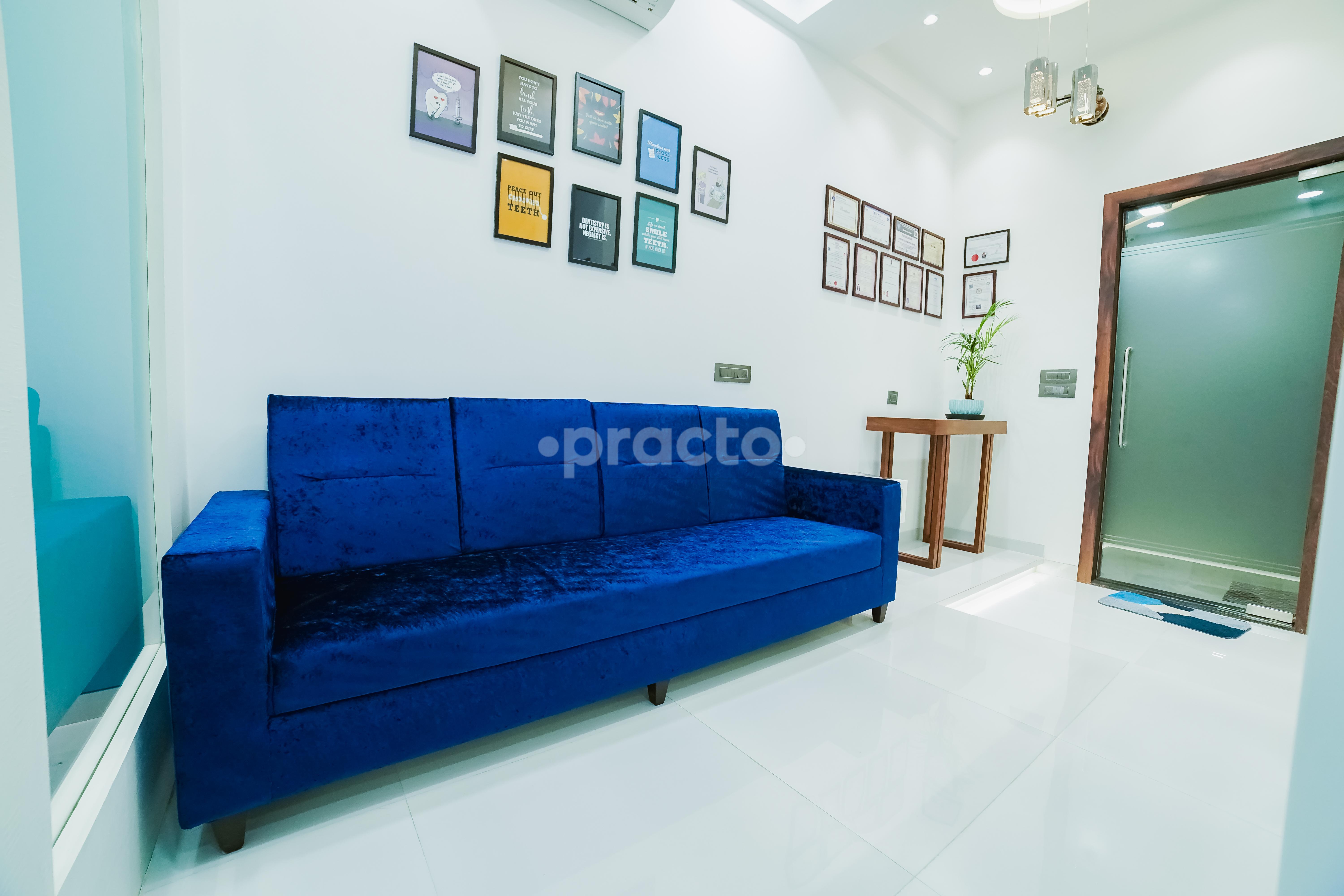 Waiting Area at Aquadent Care Goregaon West Mumbai