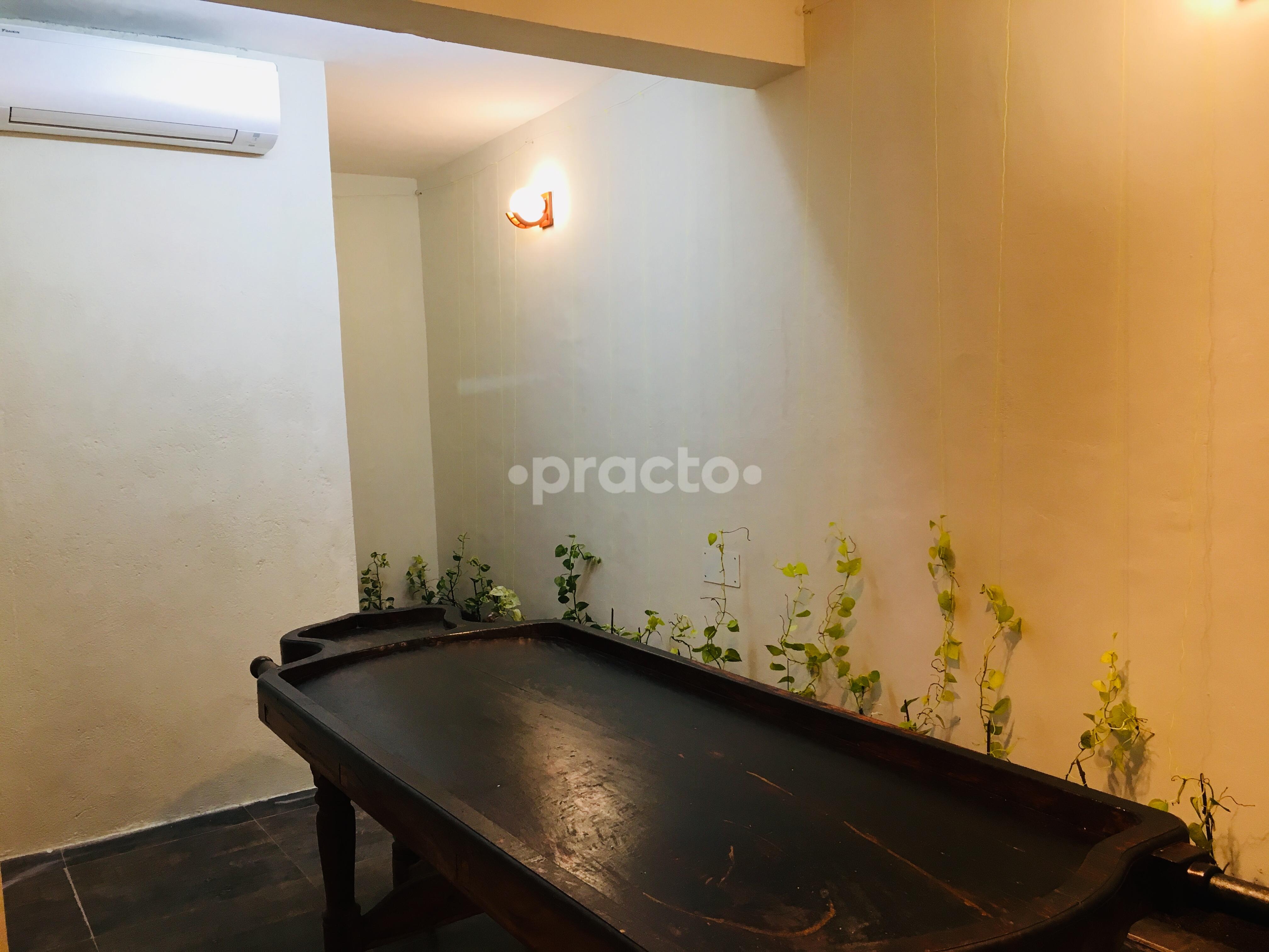 Therapy/Massage Room at Mooppan Ayurveda Coimbatore Ukkadam Coimbatore