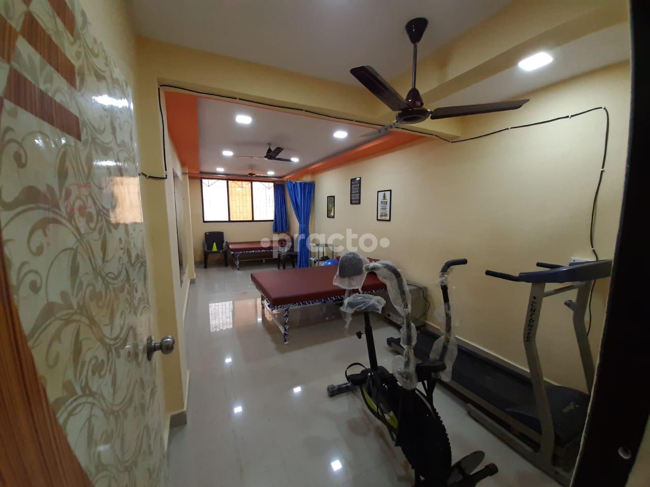Physiotherapy Room at New Life Physiotherapy And Rehabilitation Center Kamothe Navi Mumbai