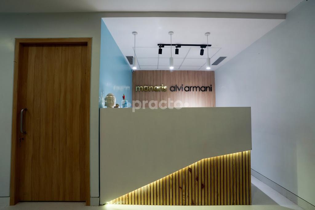 Reception at Monaris Skin and Hair Clinic Vijay Nagar Indore