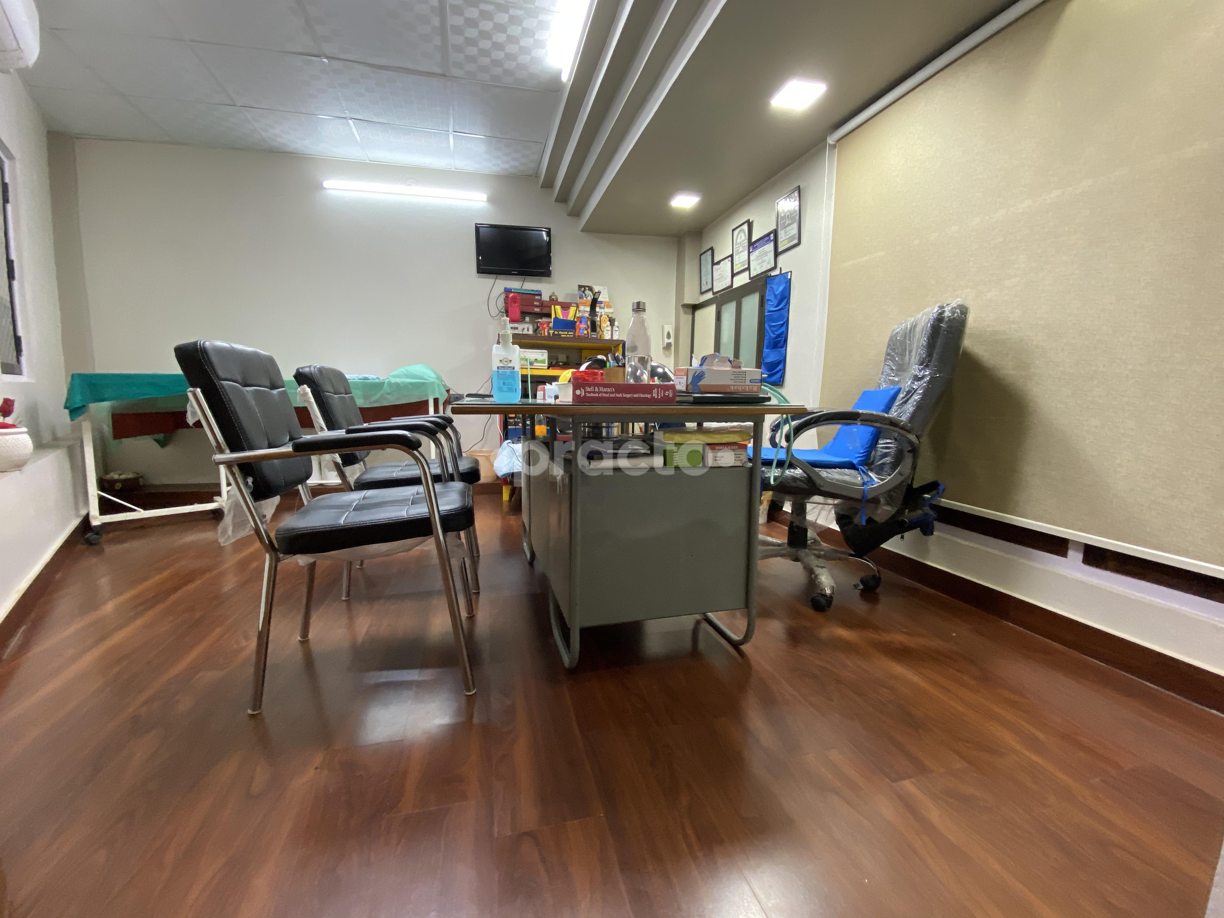 Examination Room at Shree Siddharth ENT And Allergy Clinic Gopalpura Jaipur