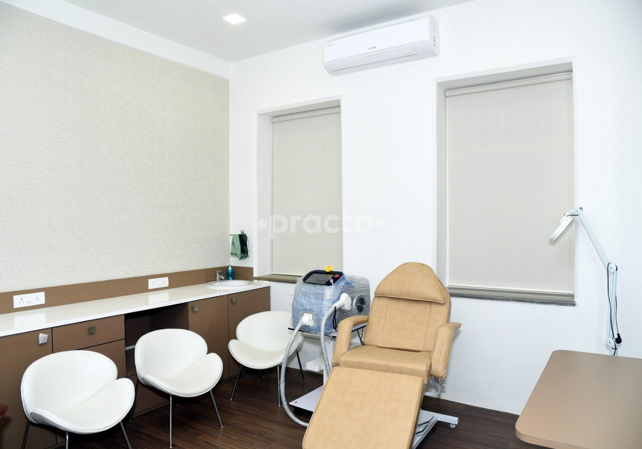 Consultation Room at Dermastudio Skincare And Aesthetic Clinic Dadar Mumbai