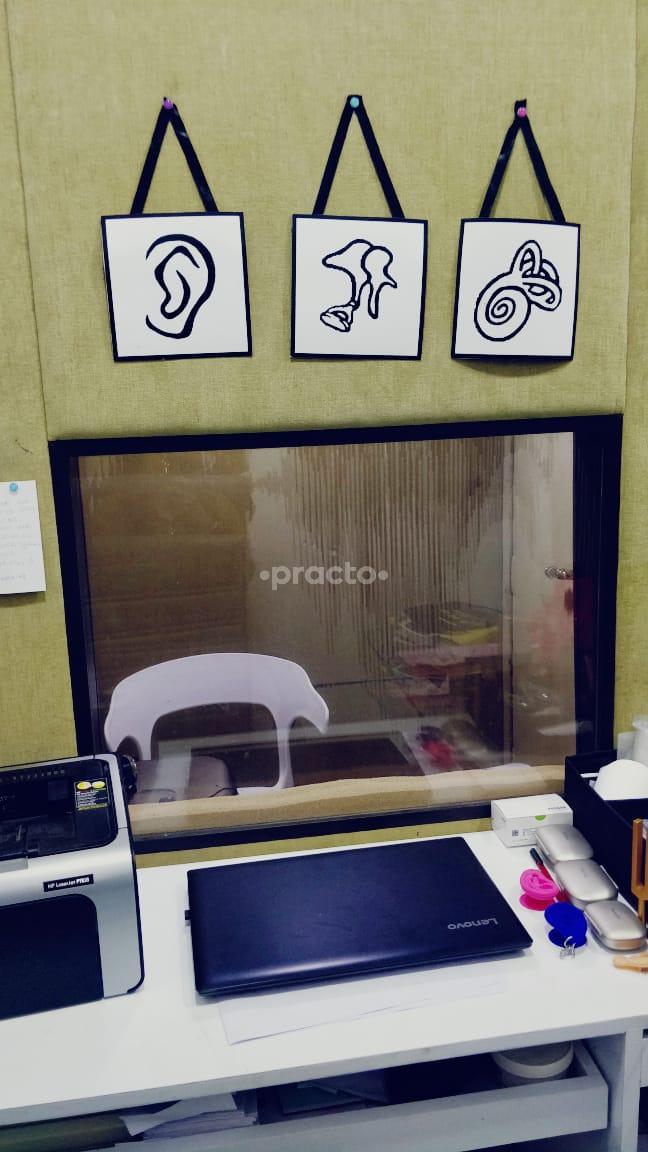 Consultation Room at All Ears Santacruz West Mumbai