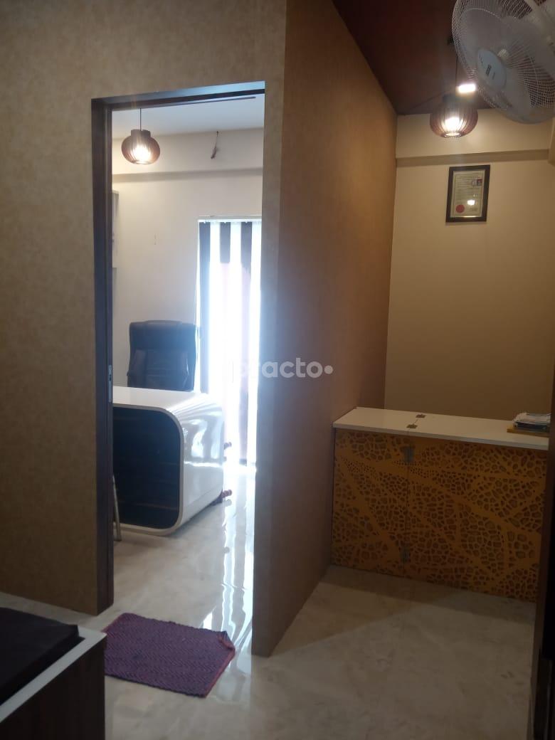 Waiting Area at Holistic Homoeopathy Clinic Pimpri-Chinchwad Pune