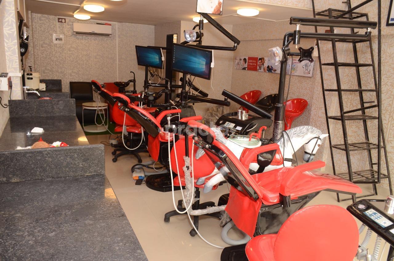 Equipment Area at Dentist4u Mira Road Mumbai