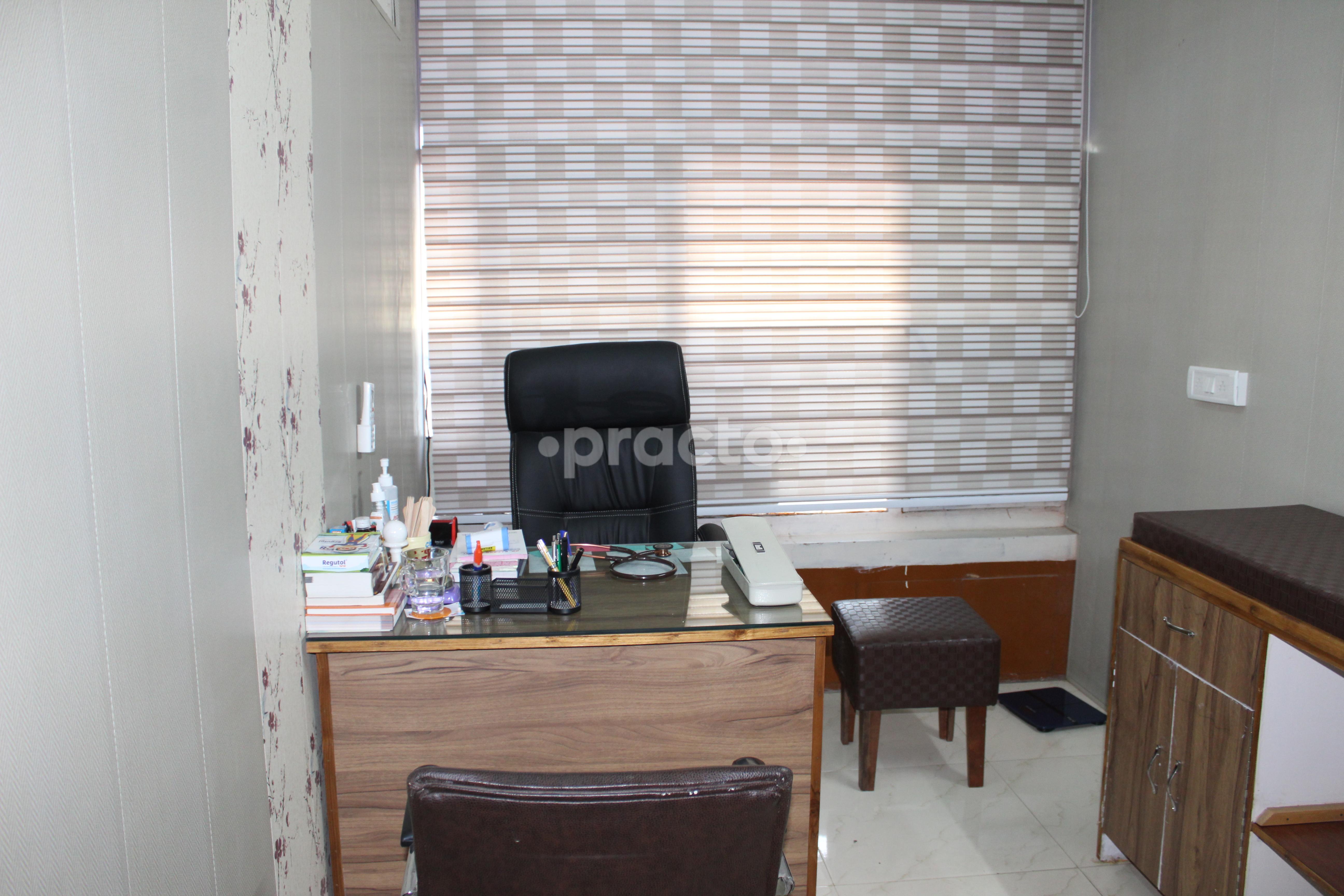 OPD/Ward at Dr. Kapoor's Clinic Sector 60 Mohali