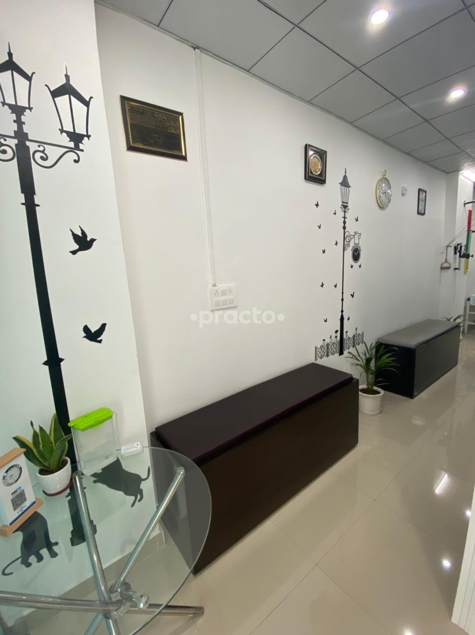 Reception Area at Mannat Physio Care Gurgaon Sector 66 Gurgaon