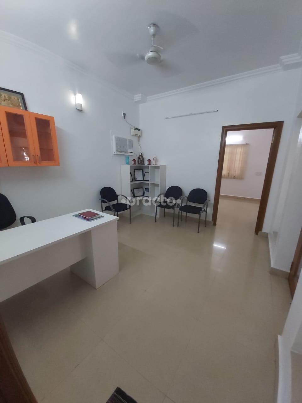 Reception at DC Positive Psychology Clinic Velachery Chennai