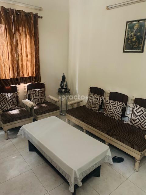 Waiting Area at Skin and Gynae Consultation Paschim Vihar Delhi