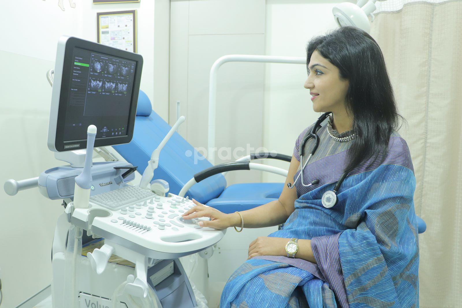 Therapy/Massage Room at DZIRE IVF Malad West Mumbai