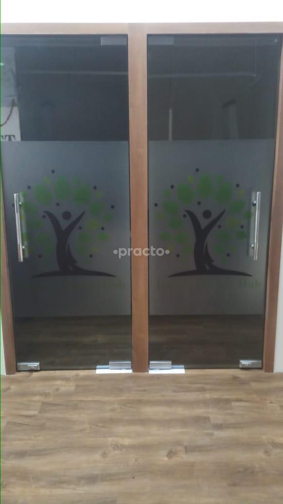 Consultation Room at Impact Doctors Hub Gurgaon Sector 63 Gurgaon