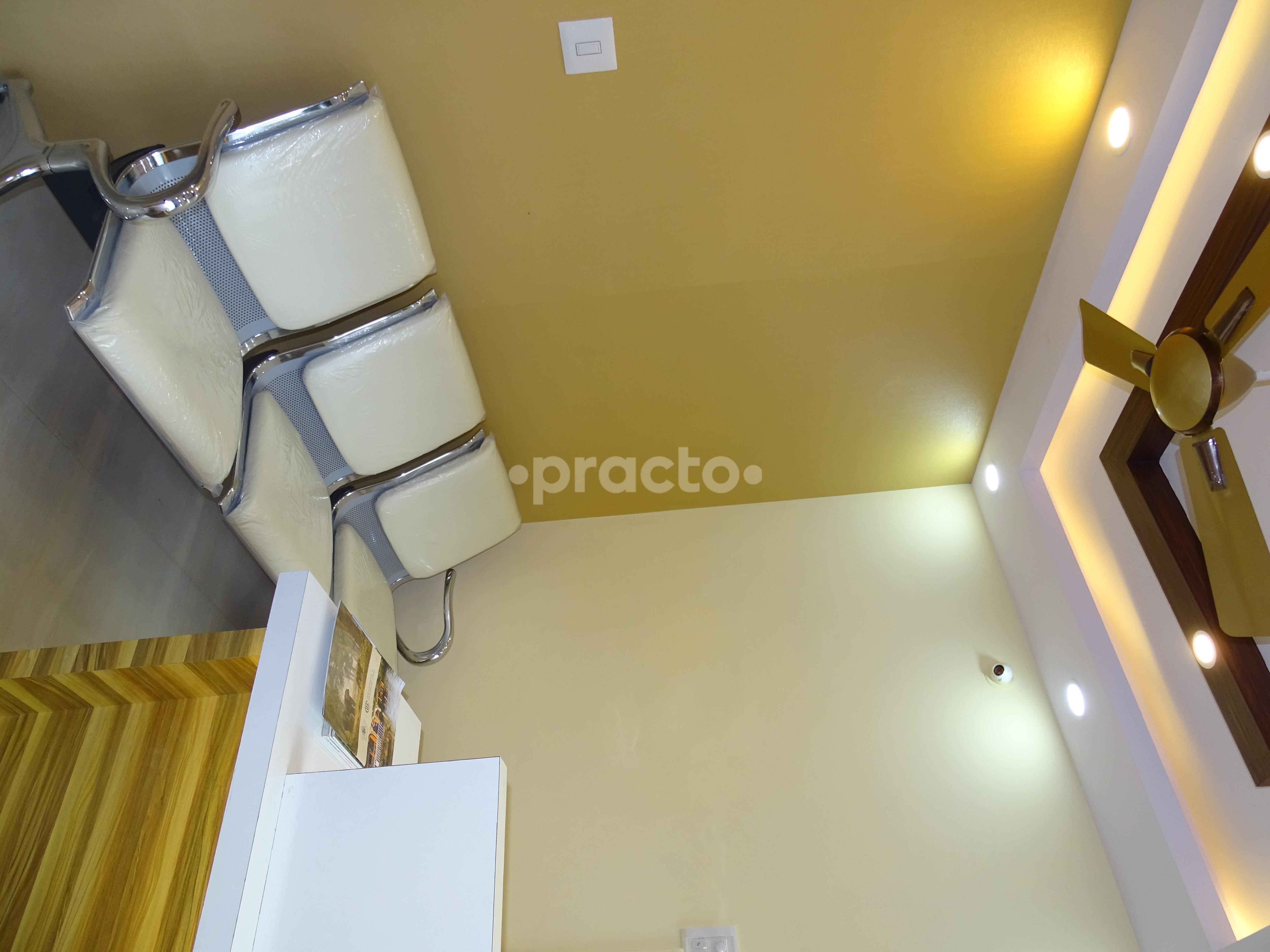 Reception at Vinamra Dental Care Devasandra Bangalore