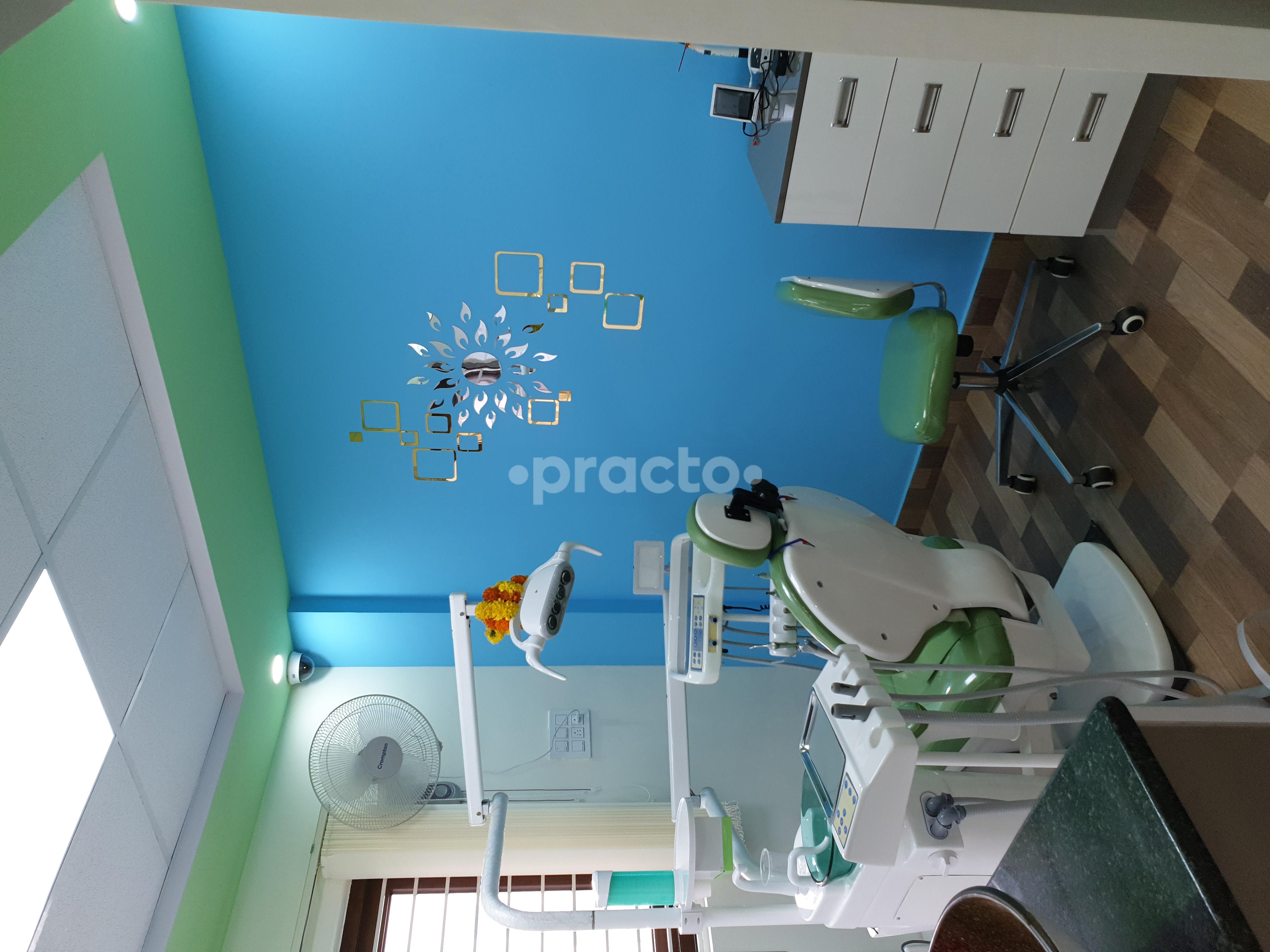Single Chair With Mirror at Smile Smart Dental Electronics City Bangalore