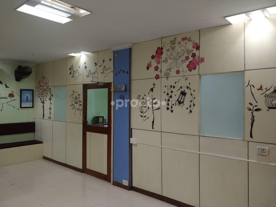 Reception Area at Face O Dent Santoshpur Kolkata