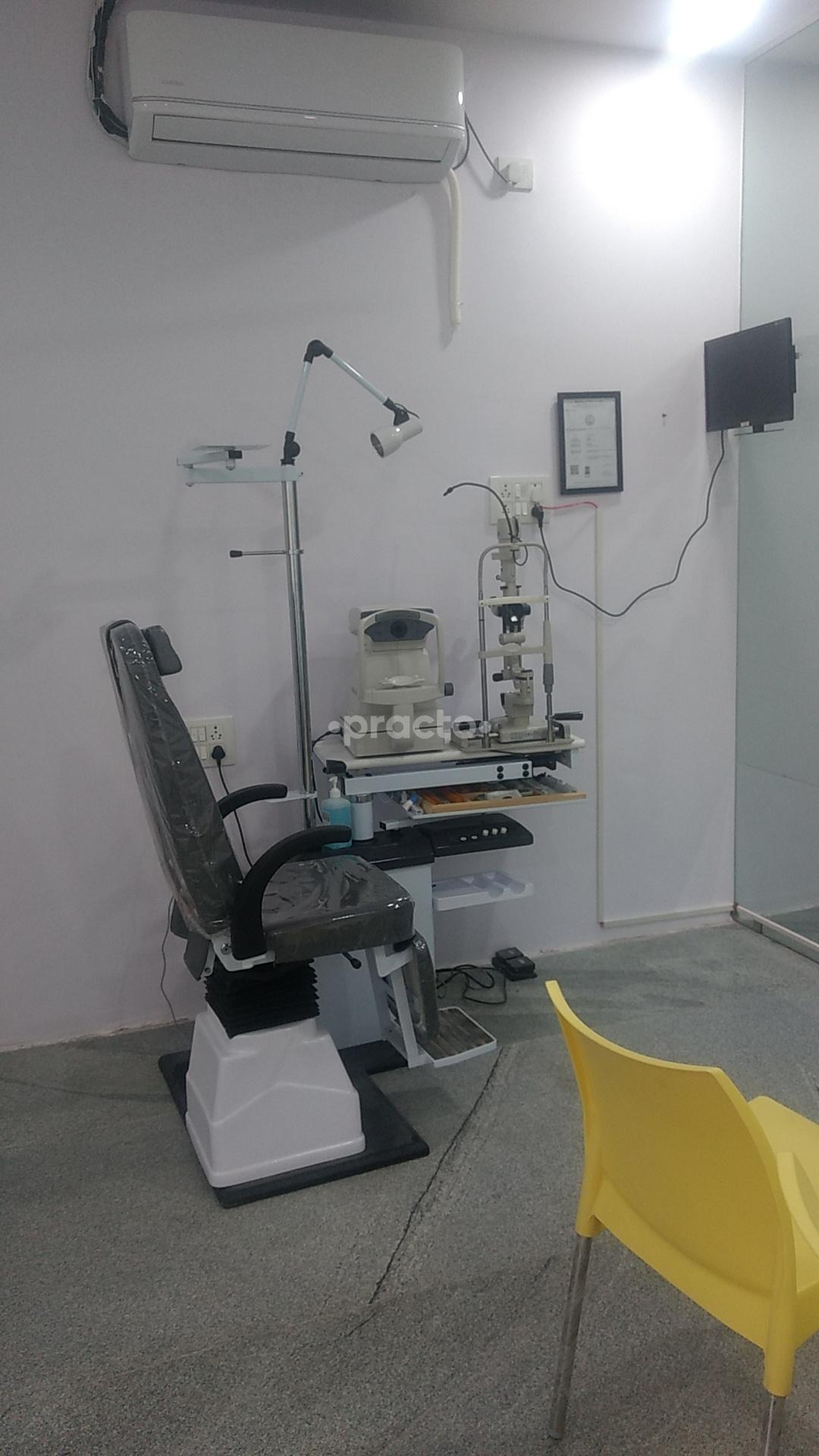 Consultation Room at Eyeris Eye Care Nagaram Ecil Hyderabad