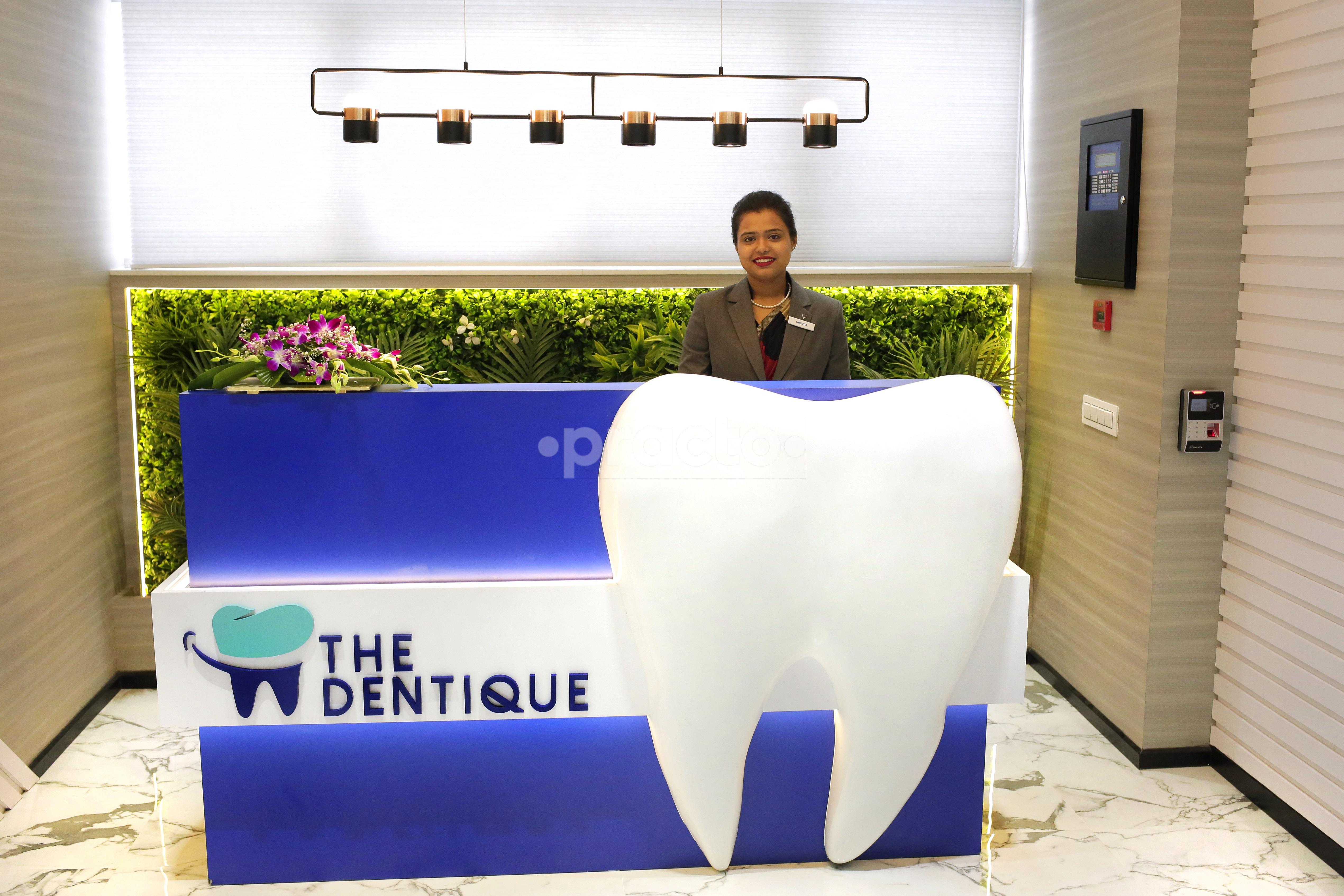 Reception Area at The Dentique Camac Street Kolkata