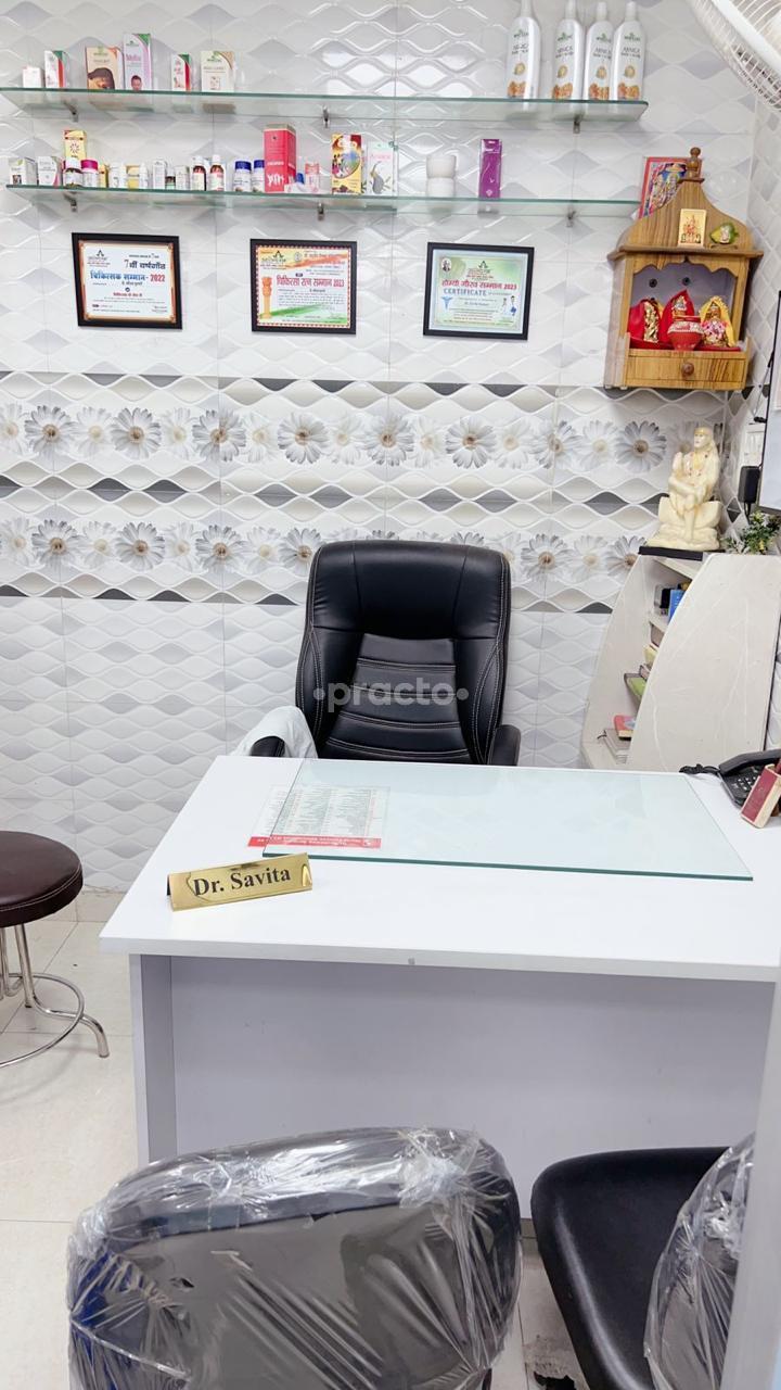 Consultation Room at SRPM Health Care Indirapuram Ghaziabad