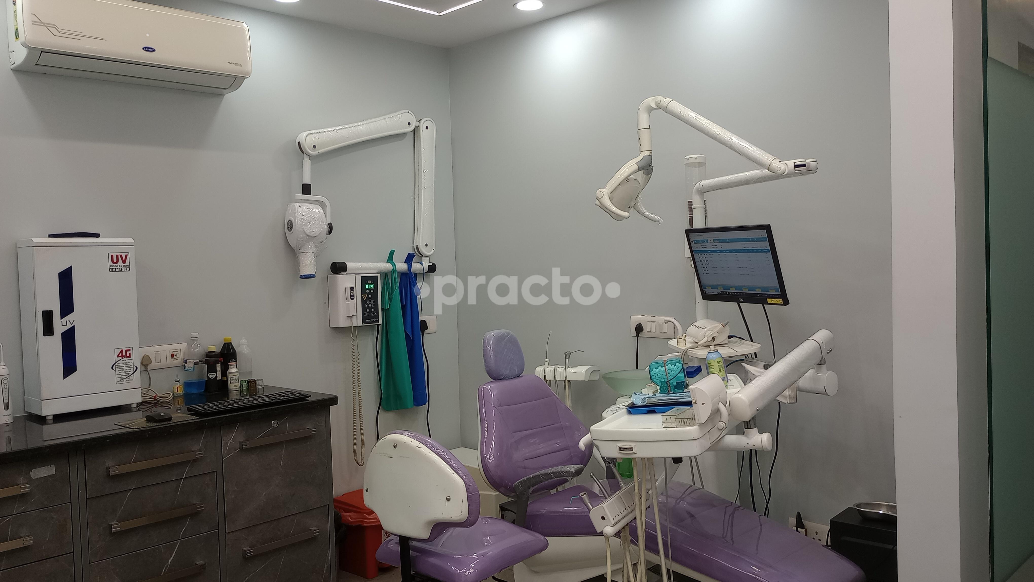 Operation Room at Jain's Dental Villa Ashok Vihar Phase 1 Delhi
