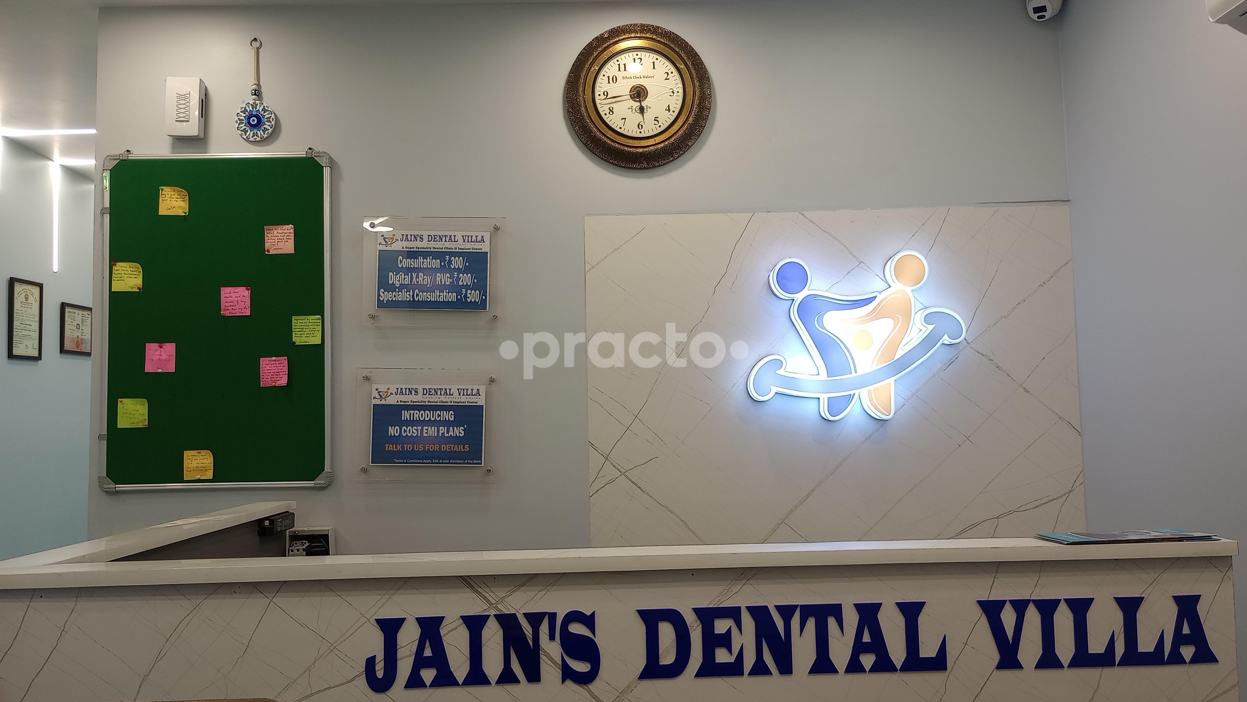 Reception Area at Jain's Dental Villa Ashok Vihar Phase 1 Delhi