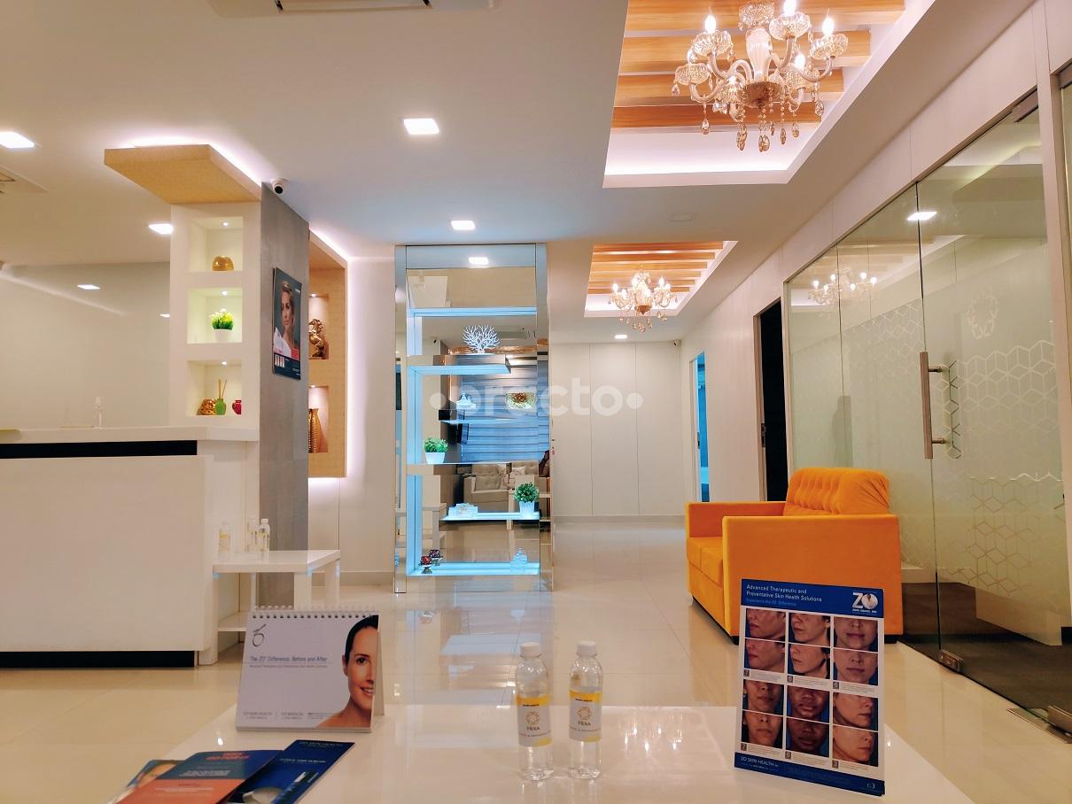 Reception Area at Hexa Anti-Aging & Preventive Clinic Gandhipuram Coimbatore
