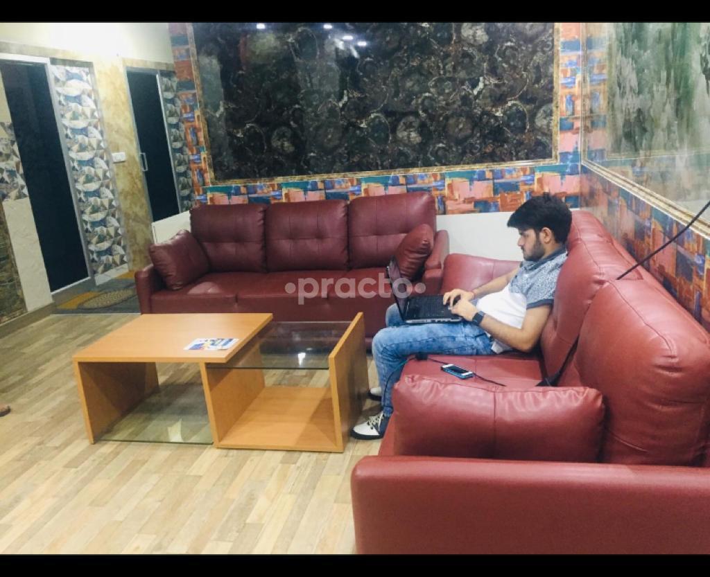 Waiting Area at The Fame of Mind DLF Phase II Gurgaon