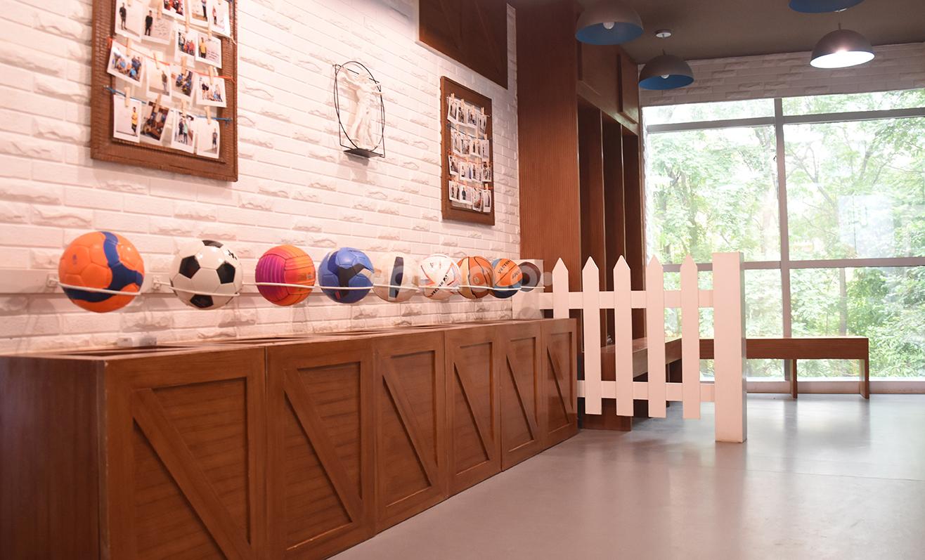 Entrance at YOS Sports Health Specialists HAL 2nd Stage Bangalore
