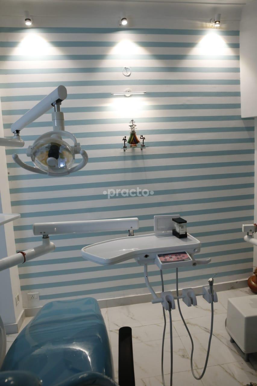 Operation Room at All Smiles Dental Clinic Sector 19A Chandigarh